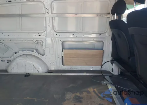 2019 Mercedes-Benz Metris from USA, damaged, VIN WD3PG2EA3K3601339